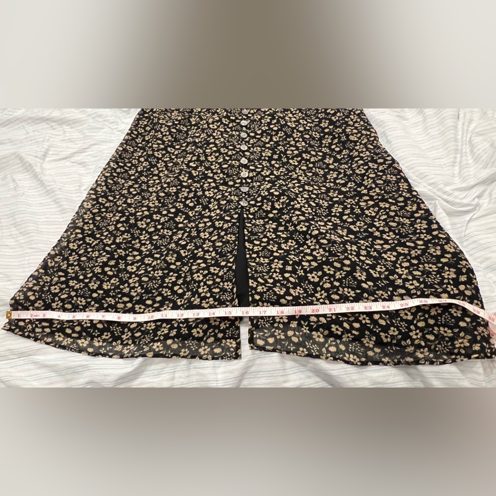 Madewell Dress - Black floral midi dress with front slit - Picture 11 of 11